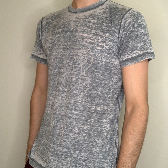 Medium Earthbound Tee - Picture 1 of 4